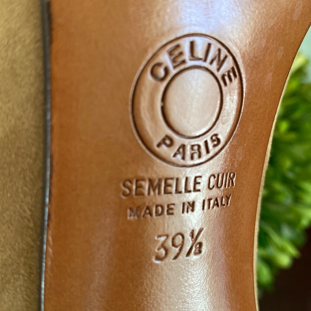 CELINE Paris CLASSIC SUEDE TAN PUMPS SIZE 39.5 ๐EUC๐ - Picture 14 of 17